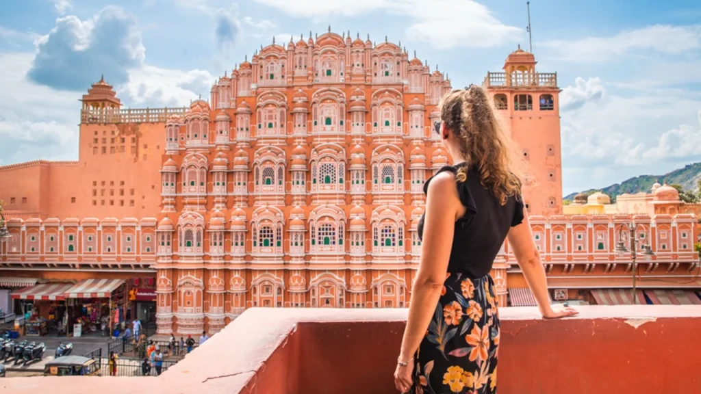 Biggest Indian Festival | Diwali Tour India | Festival of Lights India | Golden Triangle Tour | Best India Tour Packages | ZURNIZ